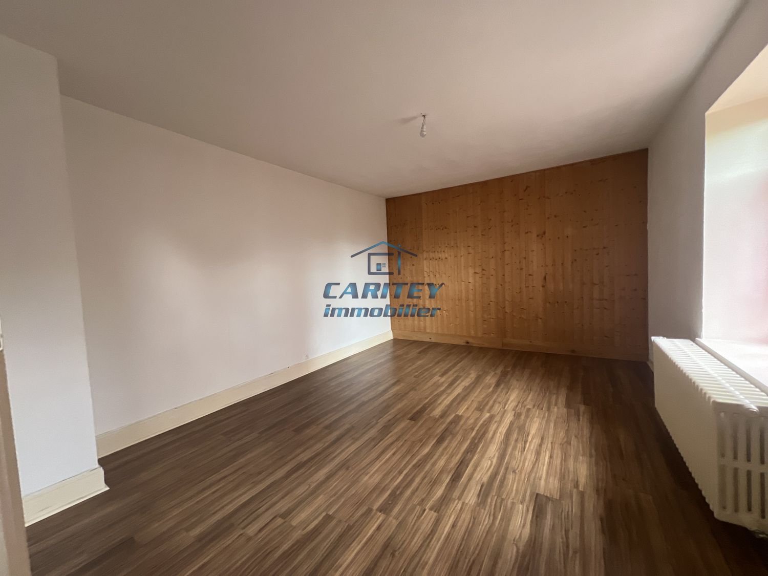 Appartement à louer, 77m², Raddon-et-Chapendu