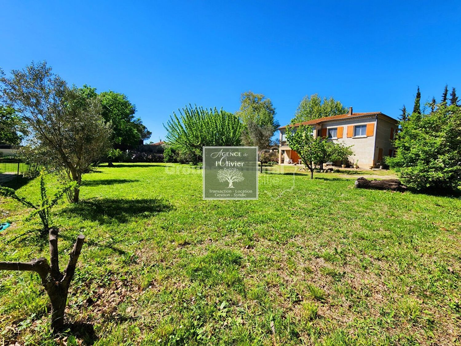 Maison à vendre, 180m², Saint-Martin-de-Crau
