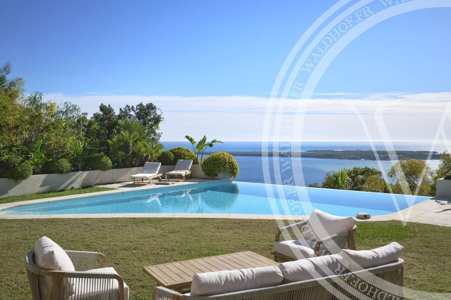 Maison à louer, 350m², Cannes