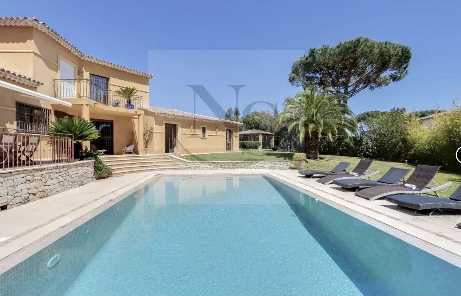 Maison à vendre, 250m², Grimaud