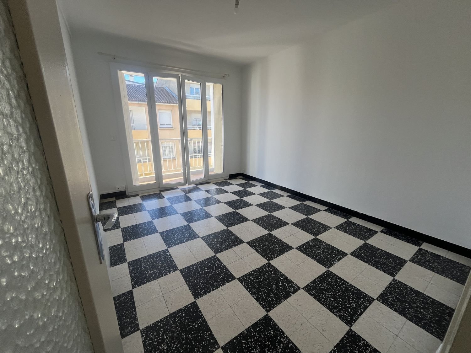 Appartement à louer, 46m², Nîmes