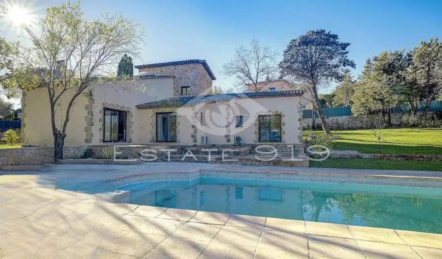 Maison à vendre, 182m², Valbonne
