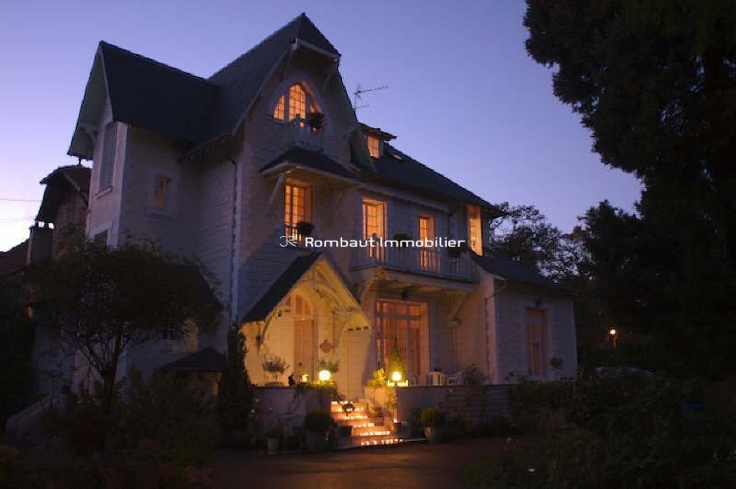 Maison à vendre, 226m², Vaucresson