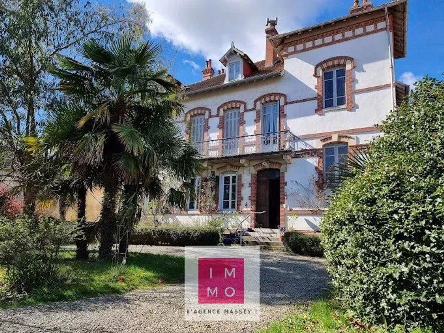 Maison à vendre, 272m², Séméac