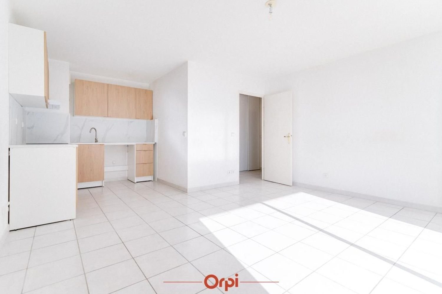 Appartement à louer, 45m², Marseille 8ème