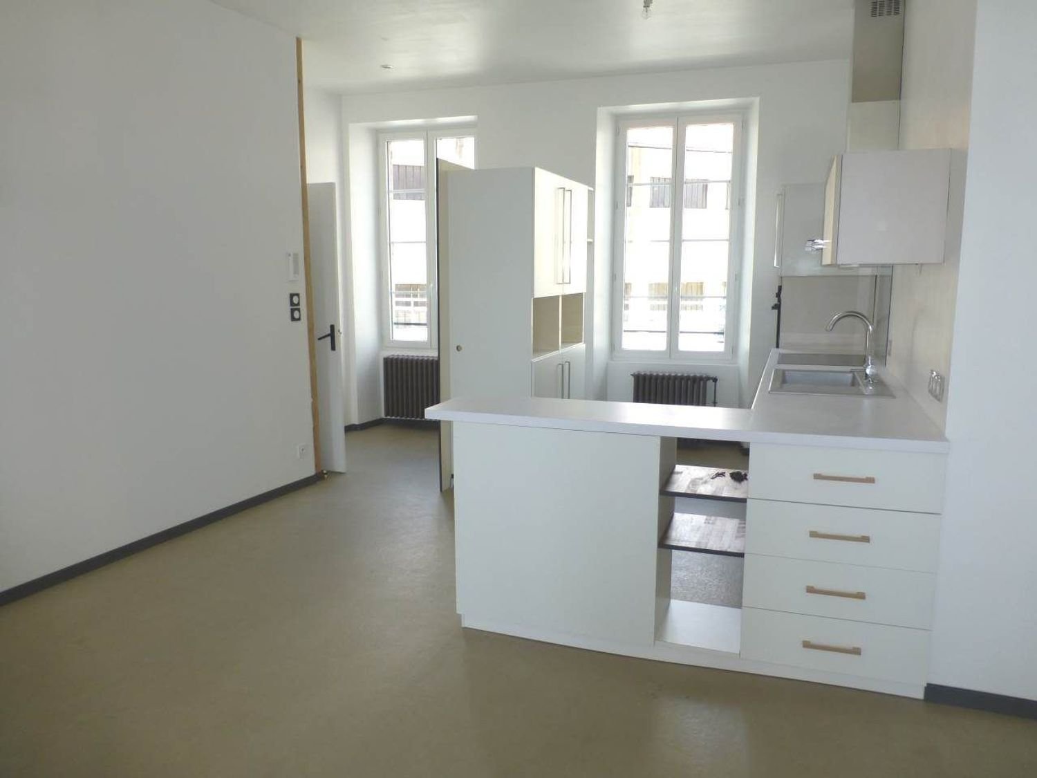 Appartement à louer, 92m², Aubenas