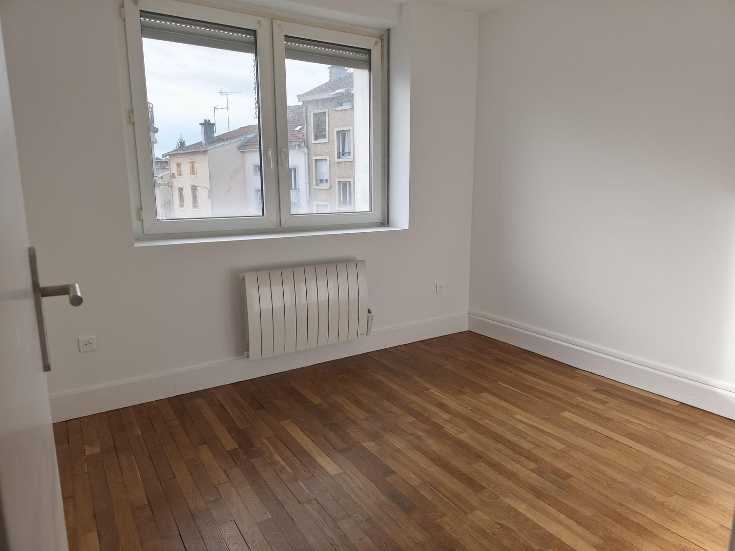Appartement à louer, 39m², Charmes