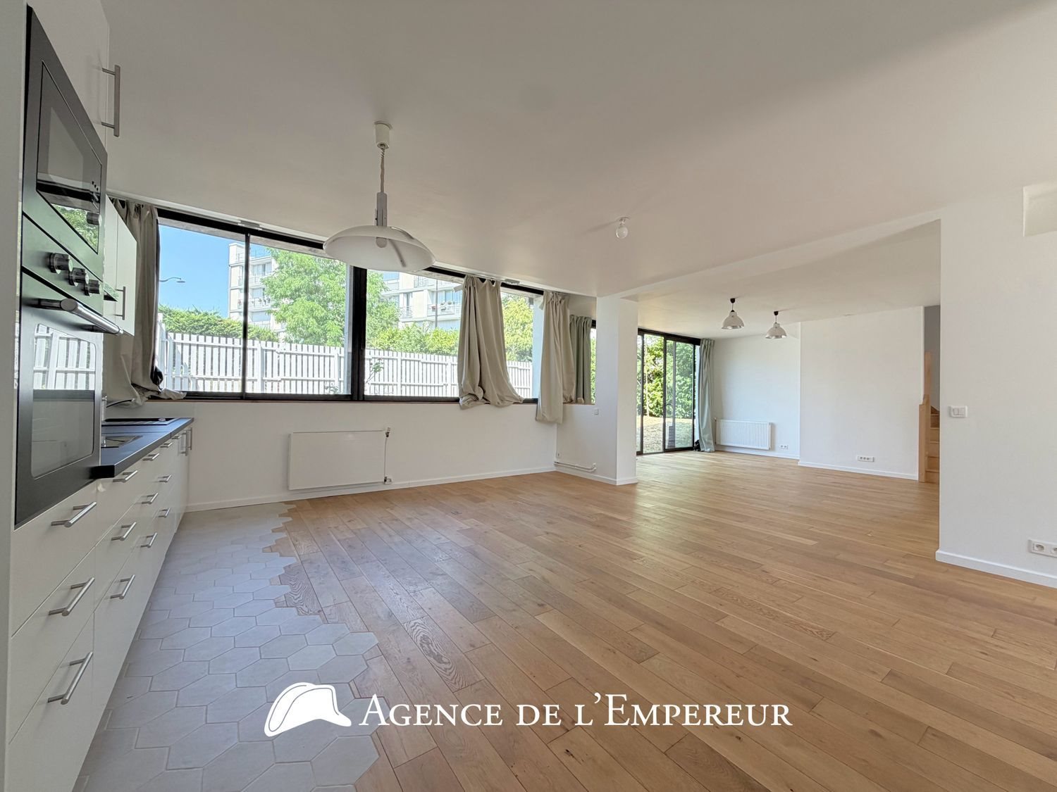 Maison à louer, 122m², Nanterre