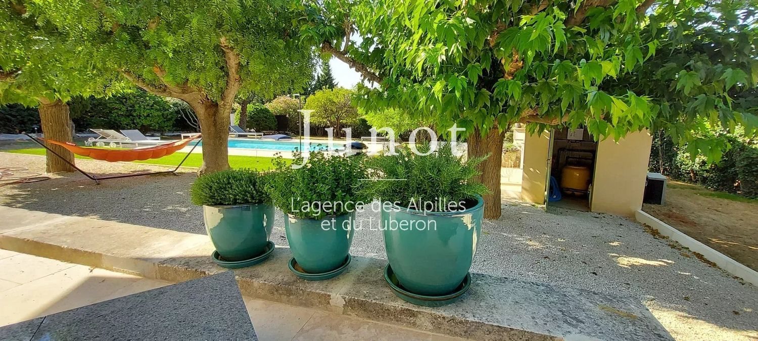 Maison à louer, 200m², Maussane-les-Alpilles
