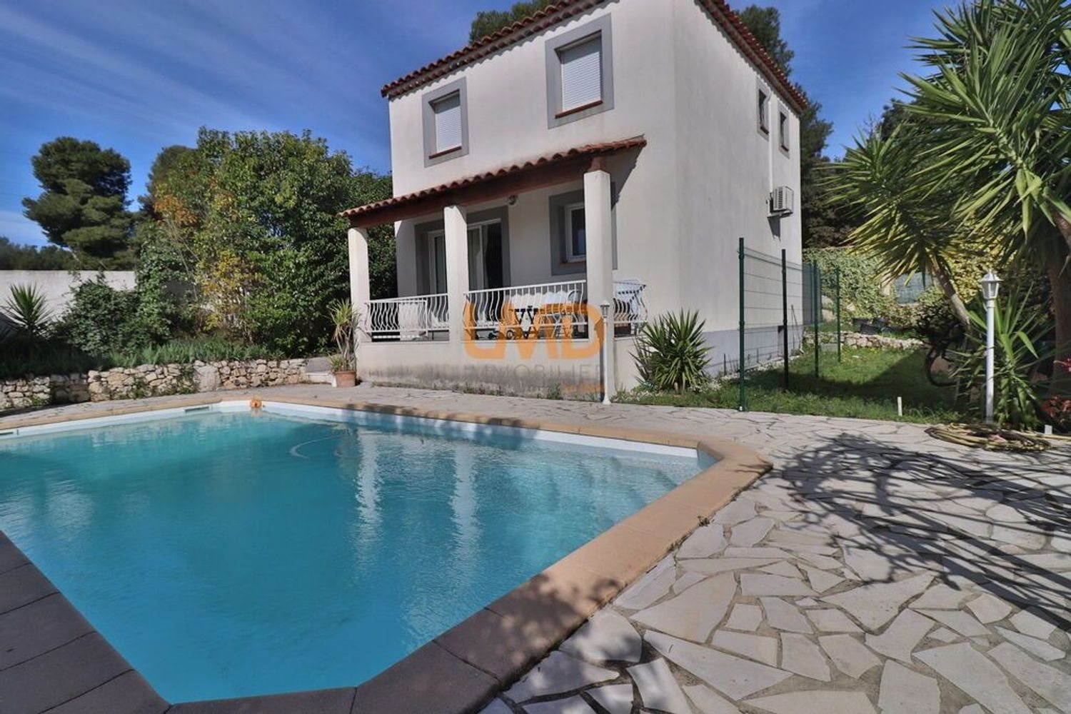 Maison à vendre, 91m², Rognac
