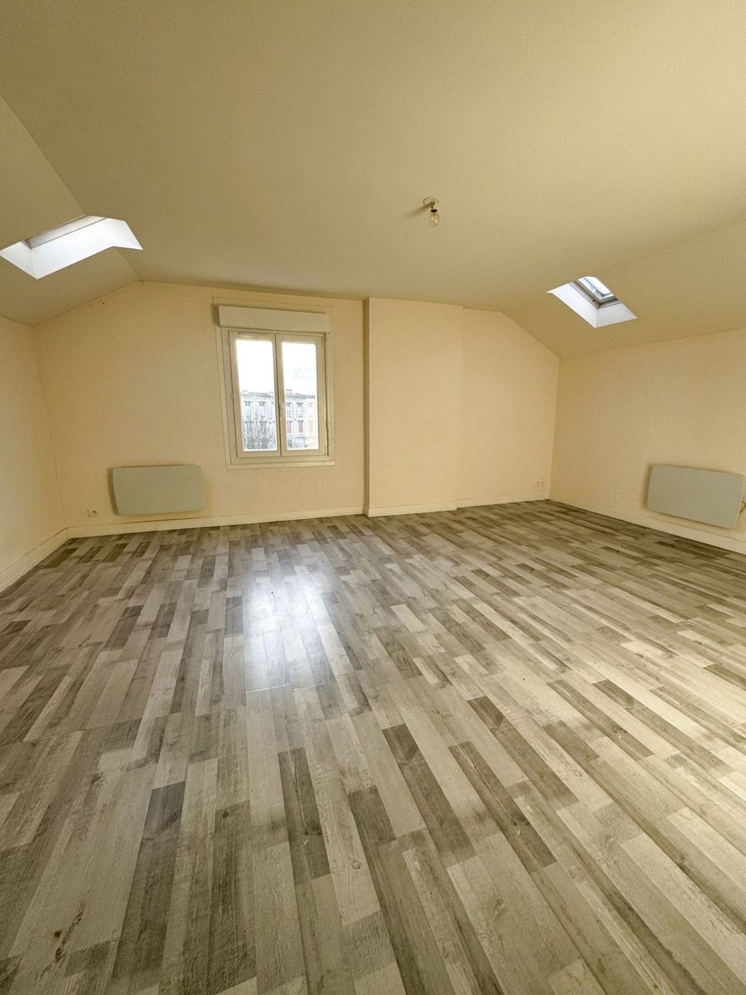 Appartement à vendre, 70m², Montluçon