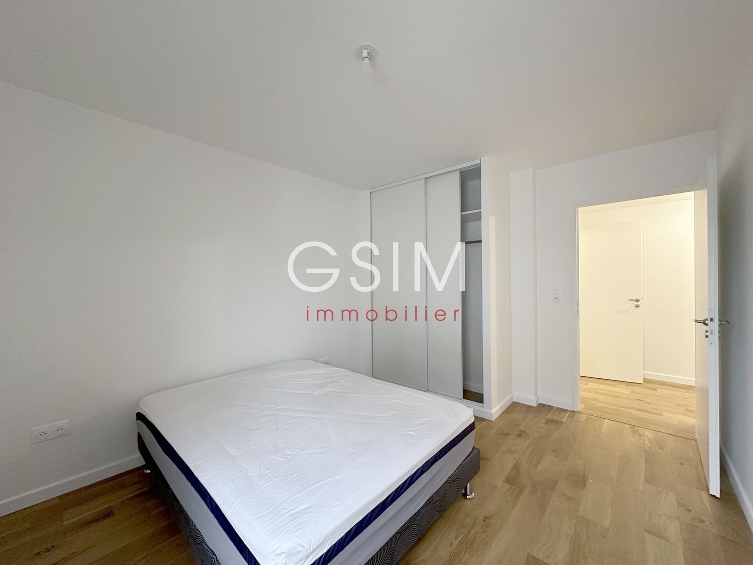 Appartement à louer, 67m², Garches