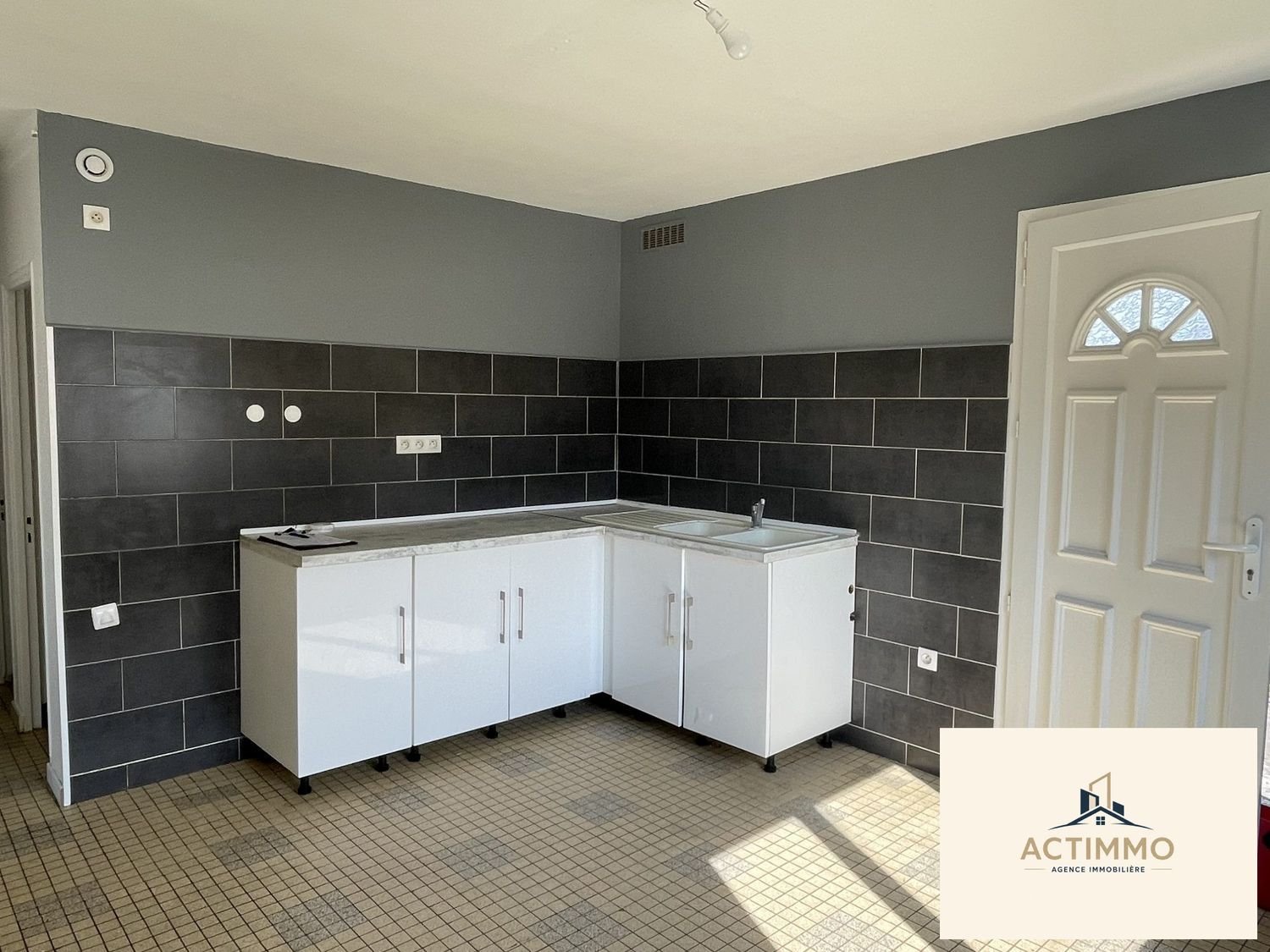 Appartement à louer, 55m², Joigny