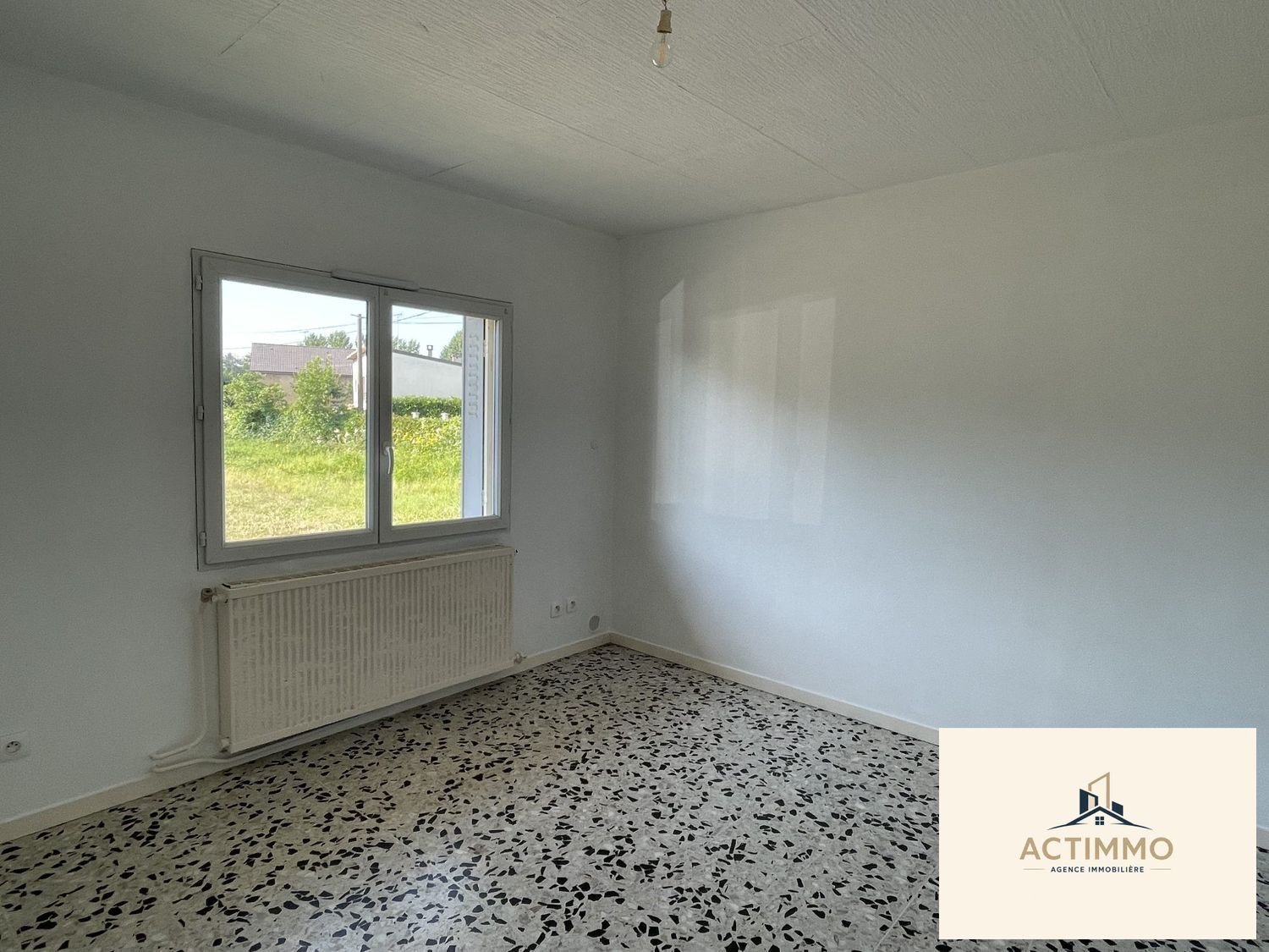 Appartement à louer, 55m², Joigny