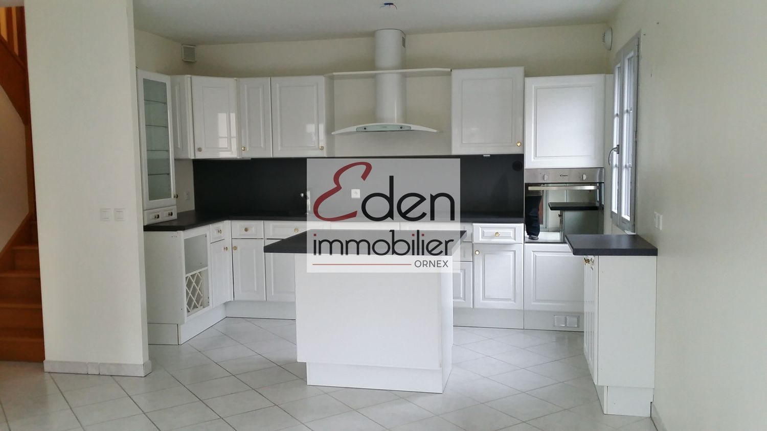 Appartement à louer, 87m², Gex