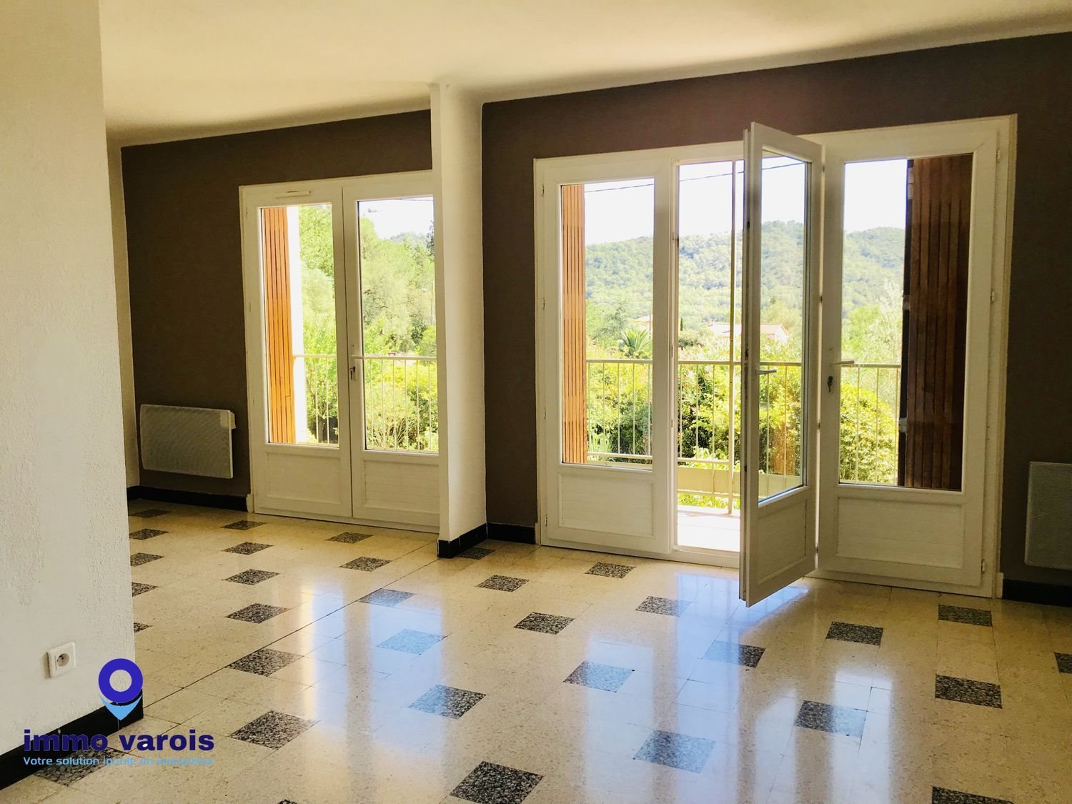 Appartement à vendre, 68m², Pierrefeu-du-Var