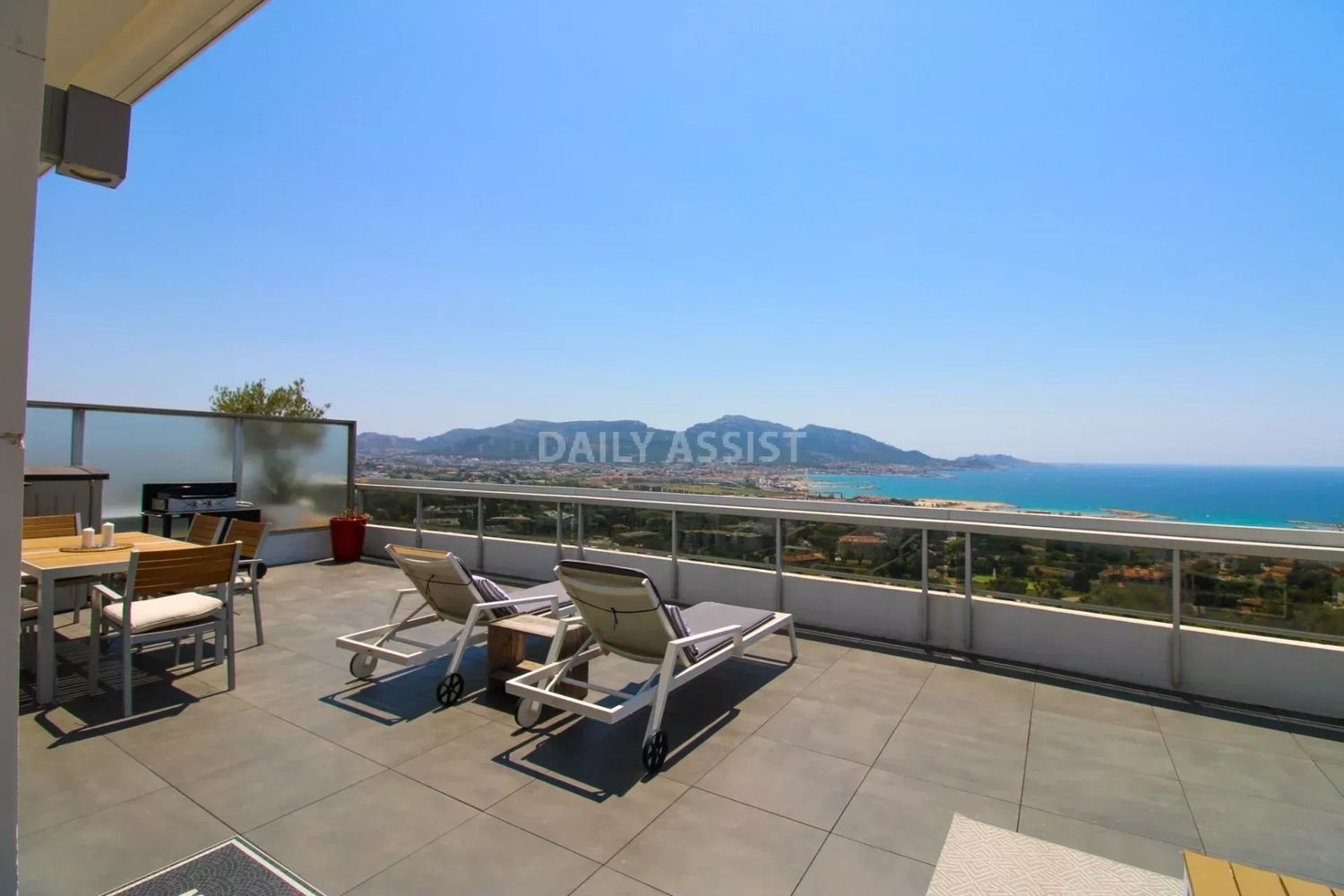 Appartement à louer, 200m², Marseille 8ème