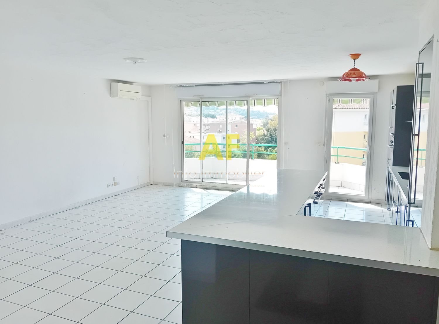 Appartement à vendre, 74m², Saint-Raphaël