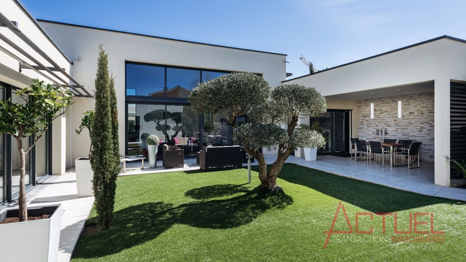 Maison à vendre, 215m², Brindas