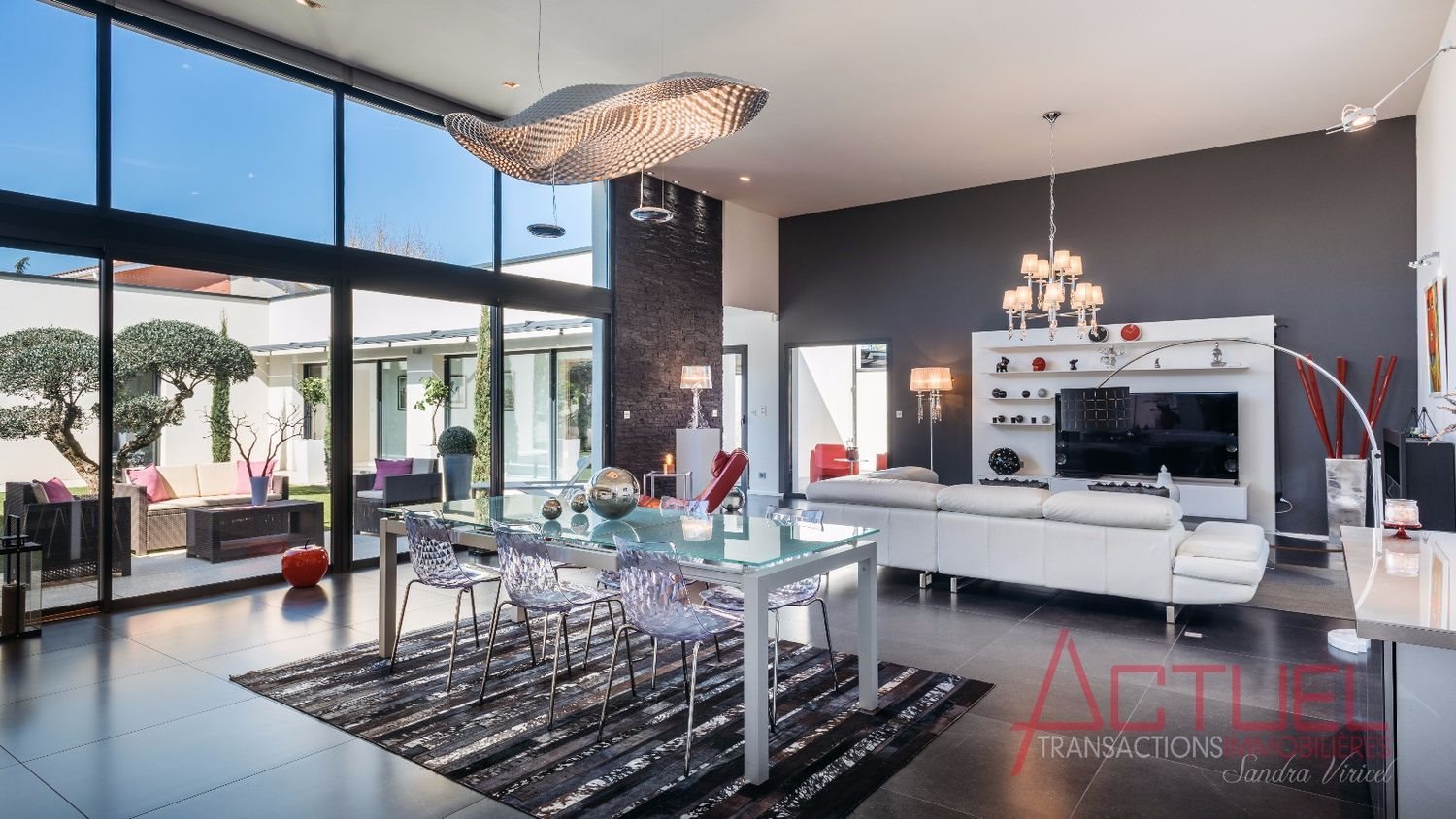Maison à vendre, 215m², Brindas
