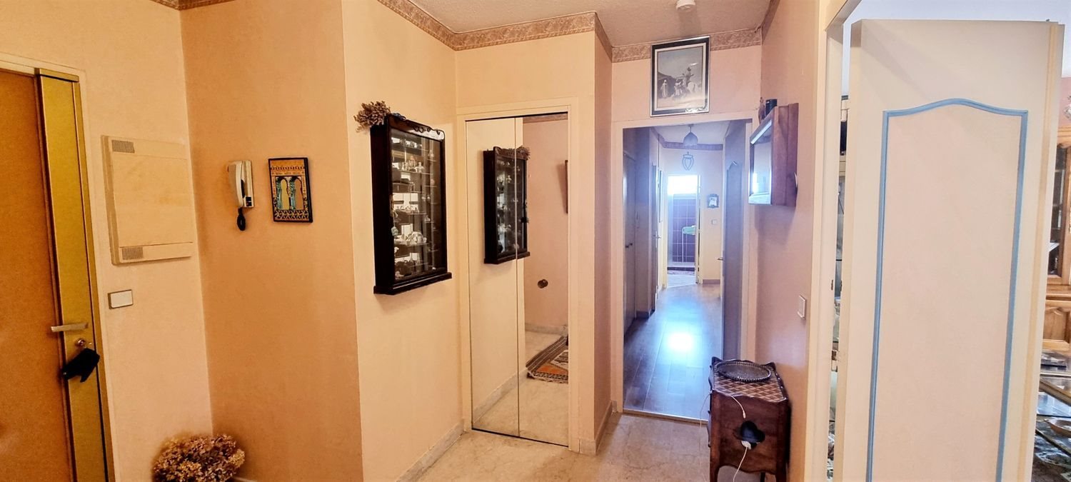 Appartement à vendre, 97m², Nîmes