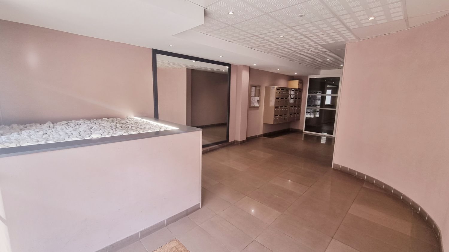 Appartement à vendre, 63m², Nîmes