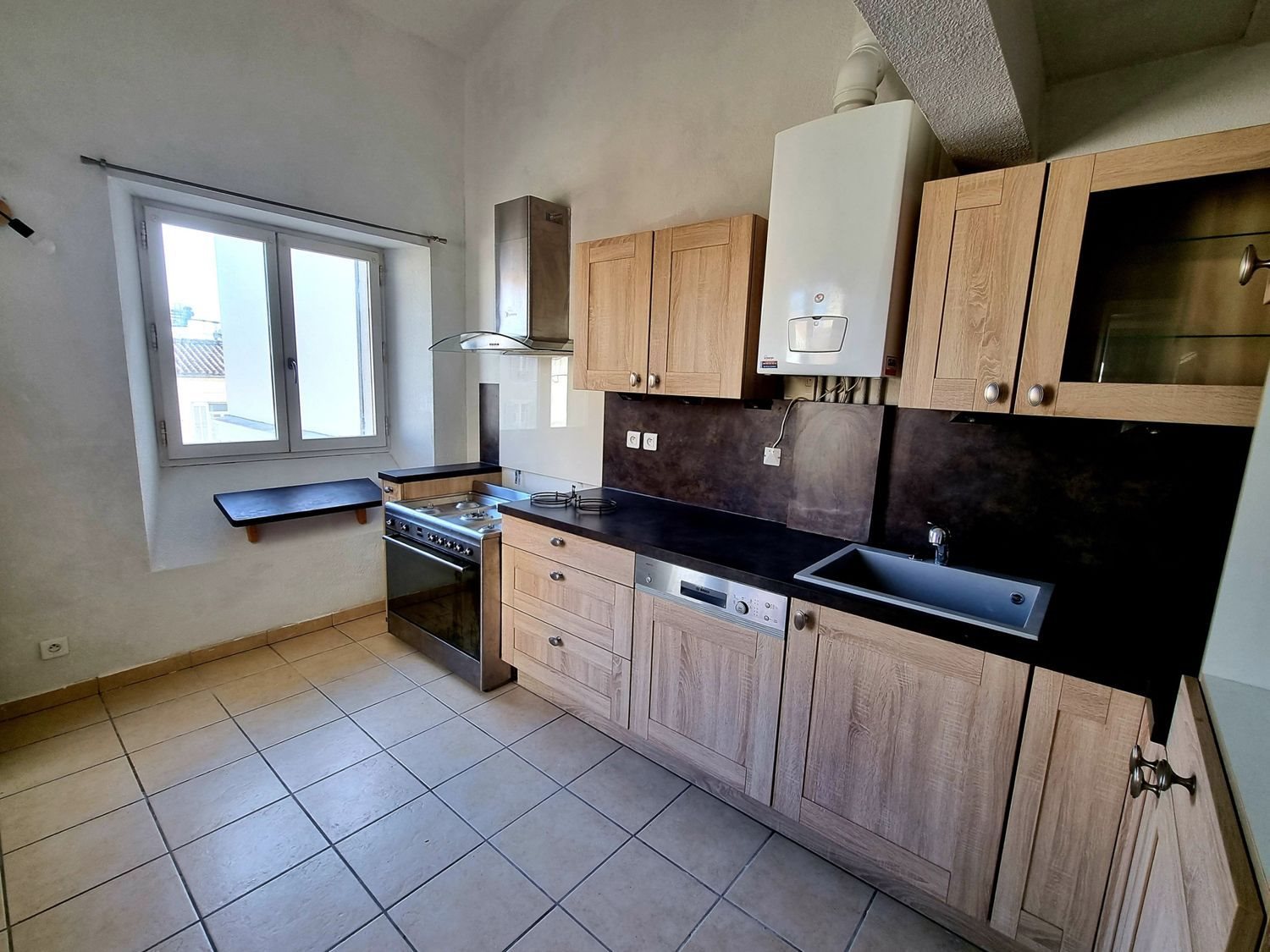 Appartement à vendre, 77m², Nîmes