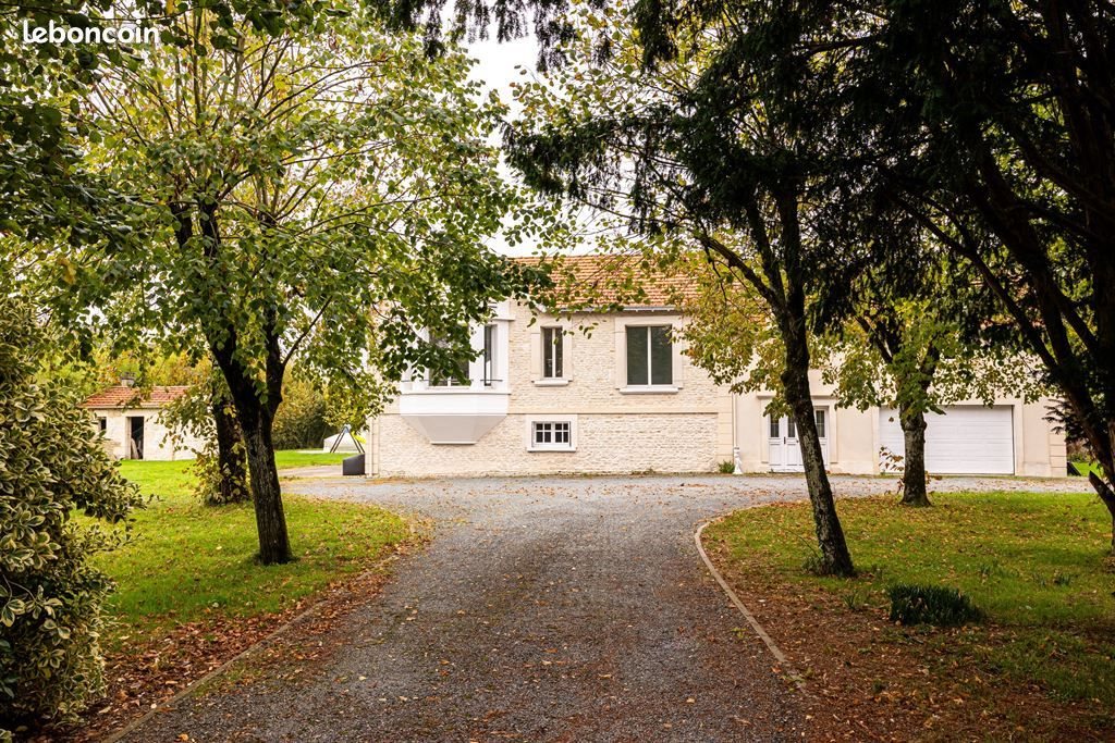 Maison à vendre, 182m², Saint-Symphorien