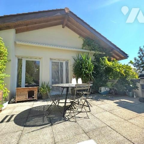 Appartement à vendre, 81m², Saint-Egrève