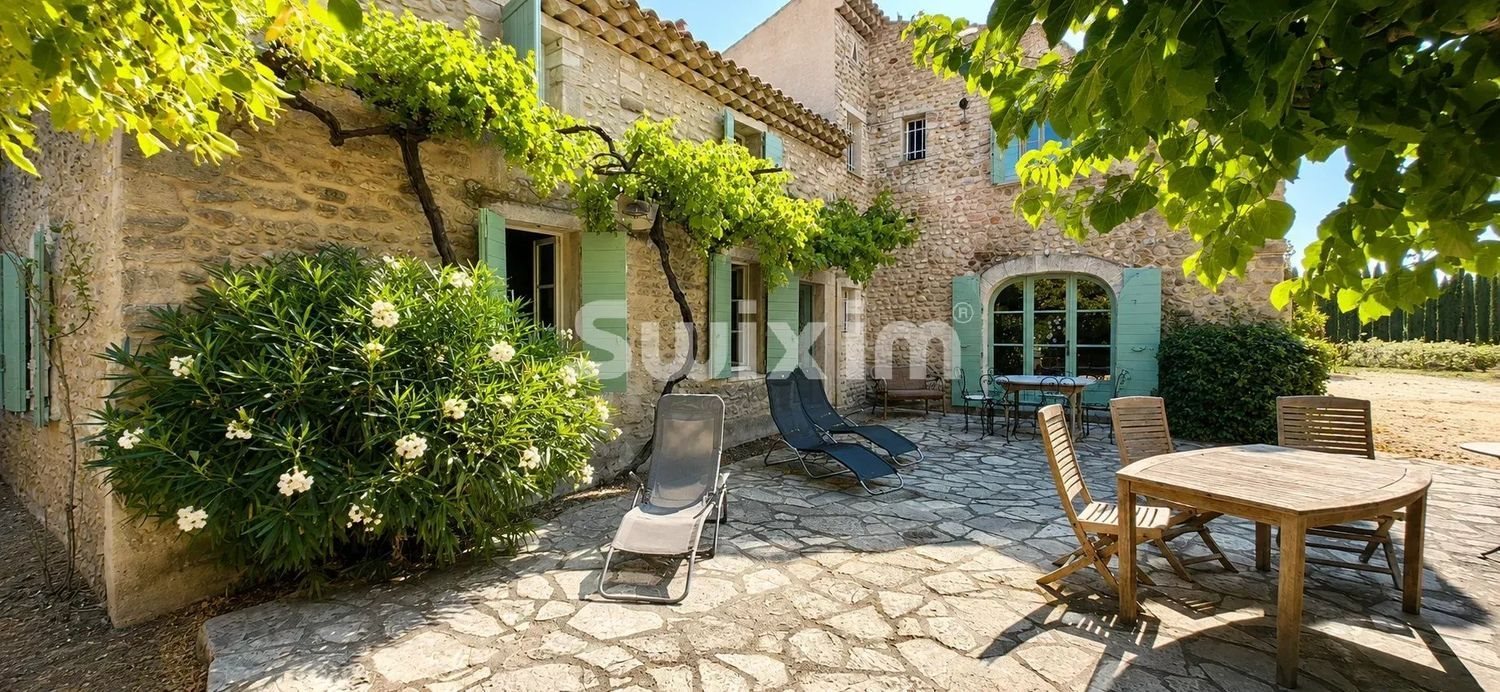 Maison à vendre, 202m², Aubignan