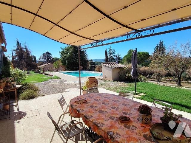Maison à vendre, 147m², Cotignac