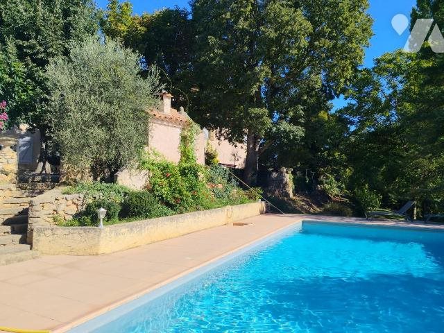 Maison à vendre, 250m², Cotignac