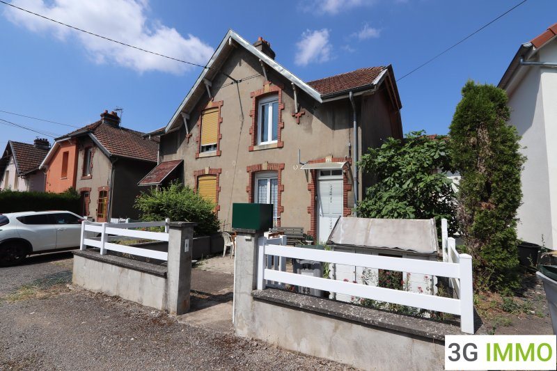 Maison à vendre, 3m², Trieux