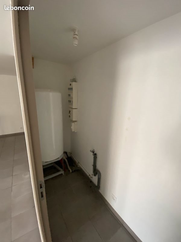 Maison à louer, 83m², Saint-Romain-de-Benet
