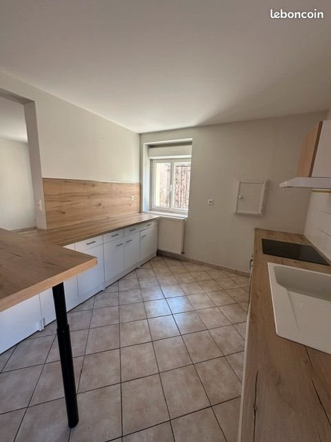 Maison à louer, 103m², Saint-Savin
