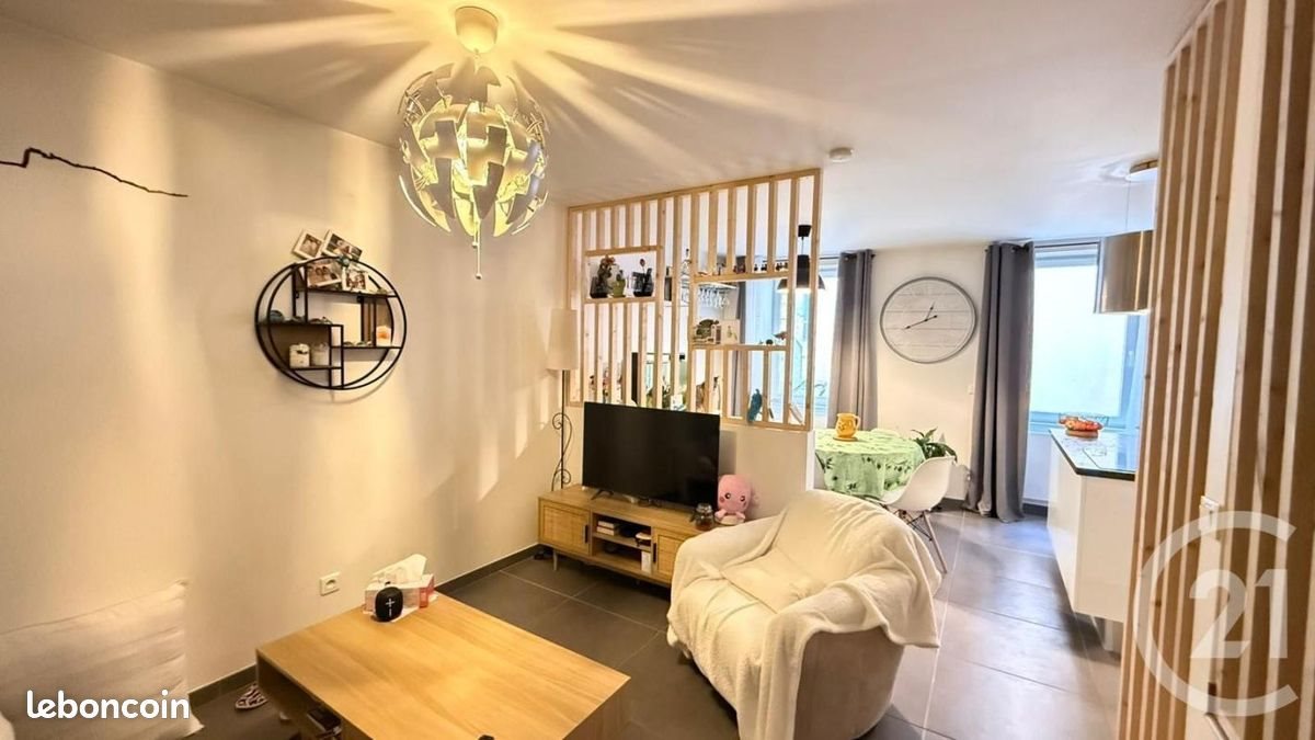Maison à vendre, 82m², Tallard