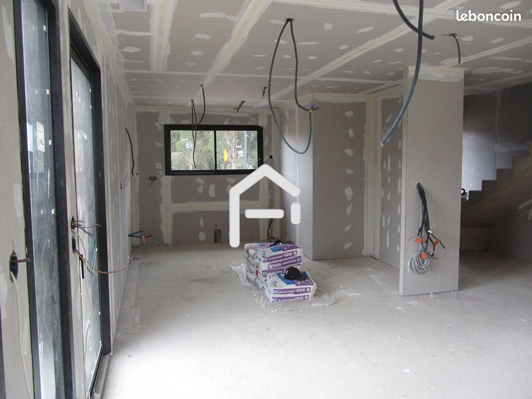 Maison à vendre, 124m², Saint-Geniès-Bellevue