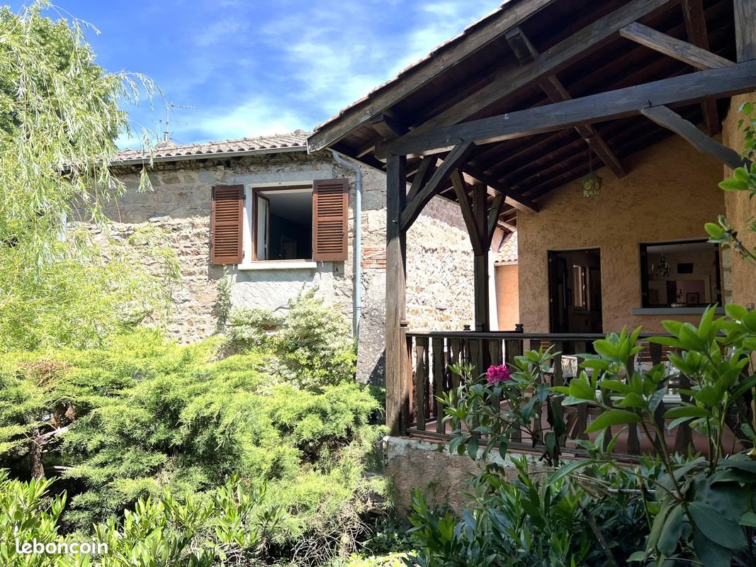 Maison à vendre, 115m², Saint-André-d'Apchon
