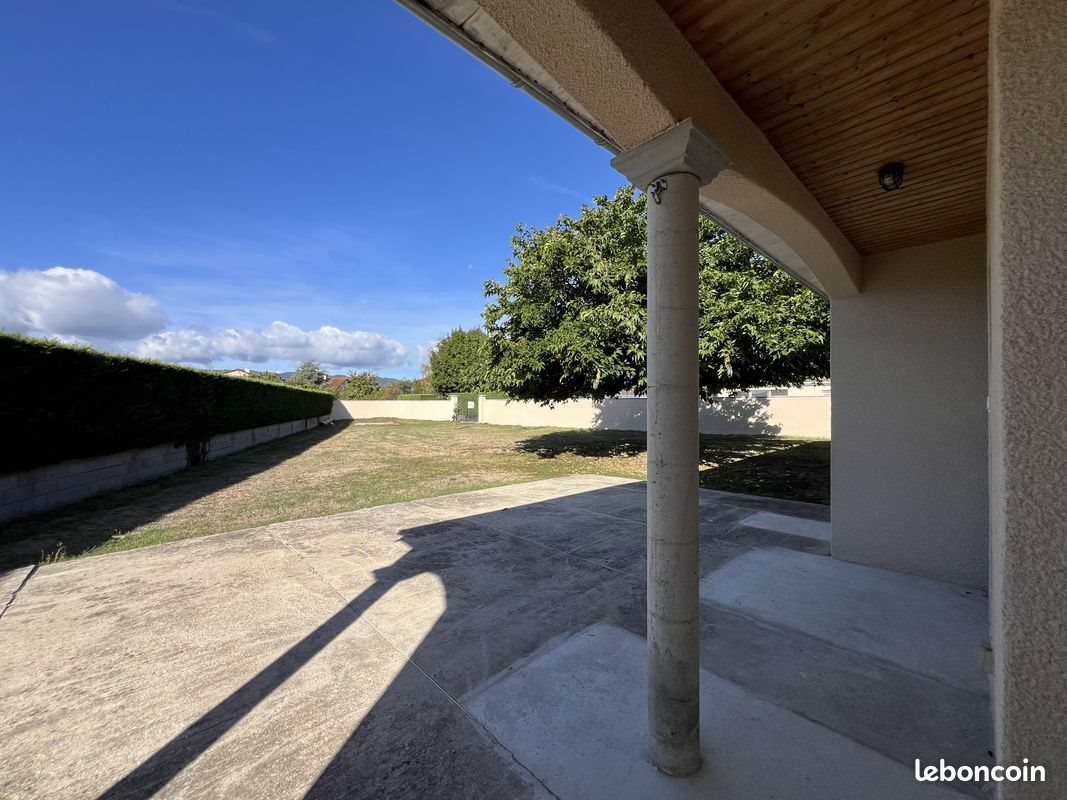 Maison à vendre, 122m², Pouilly-les-Nonains