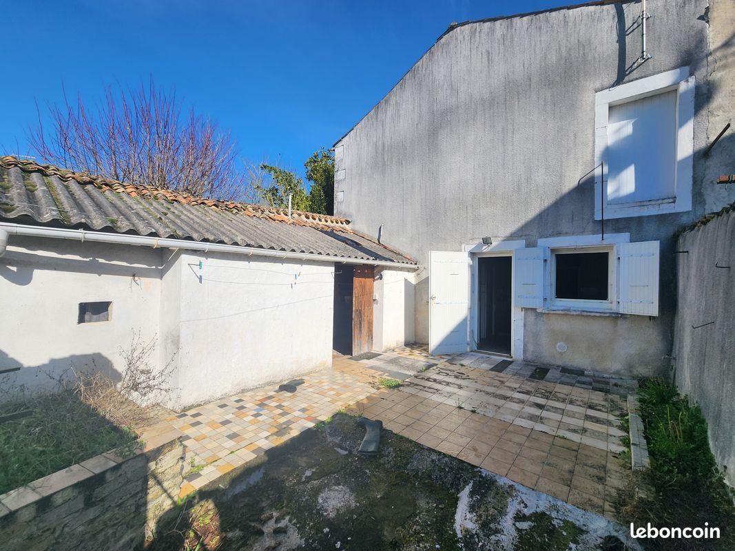 Maison à vendre, 38m², Saint-Mandé-sur-Brédoire