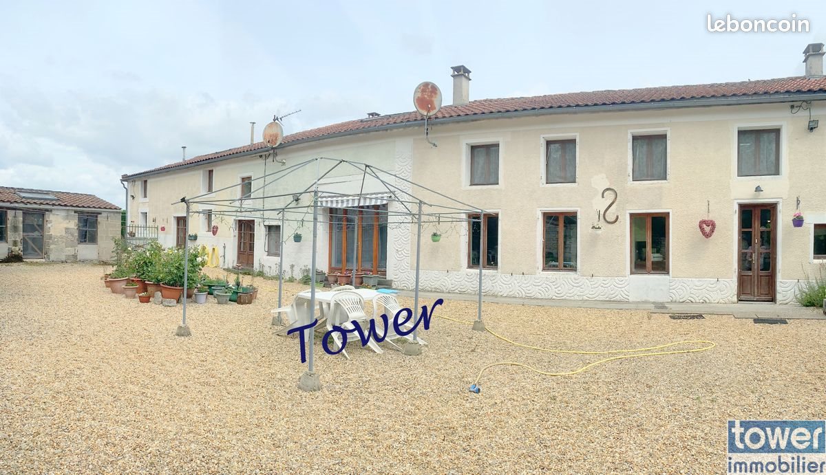 Maison à vendre, 350m², Fontaine-Chalendray