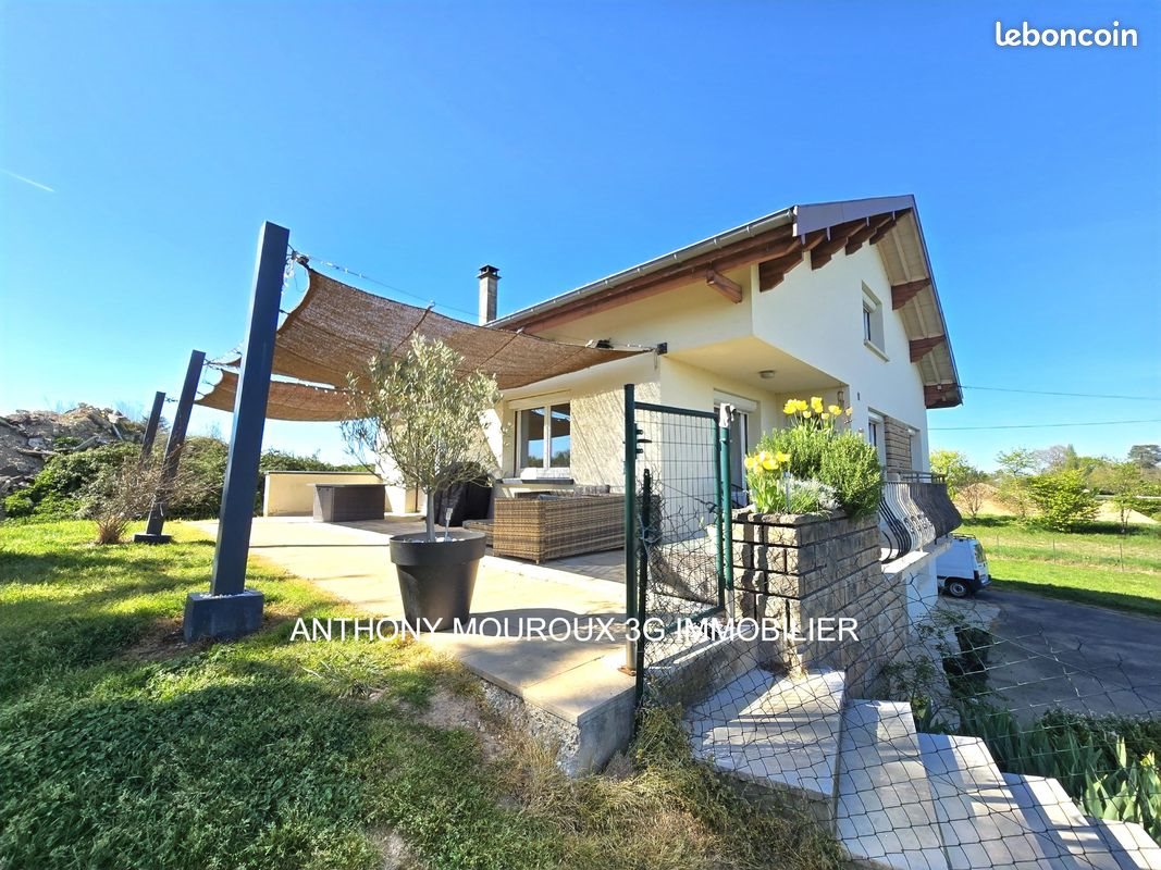 Maison à vendre, 222m², Viriat