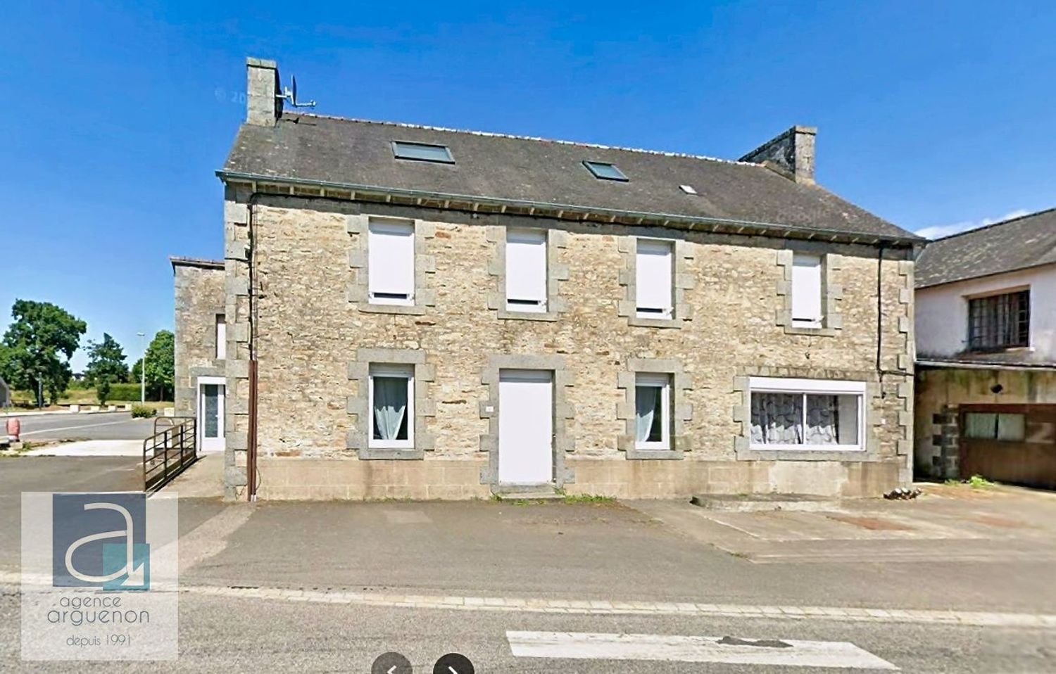 Maison à vendre, 265m², Plessala