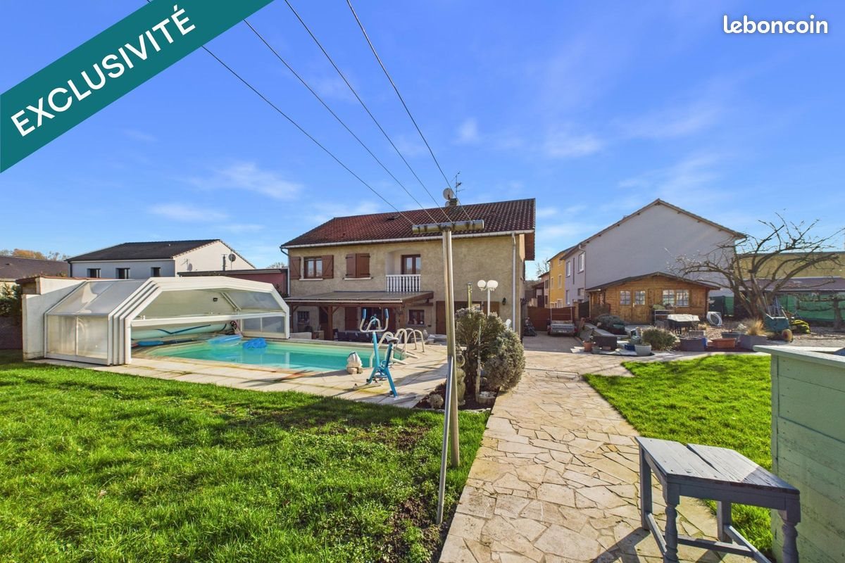 Maison à vendre, 207m², Puttelange-lès-Thionville
