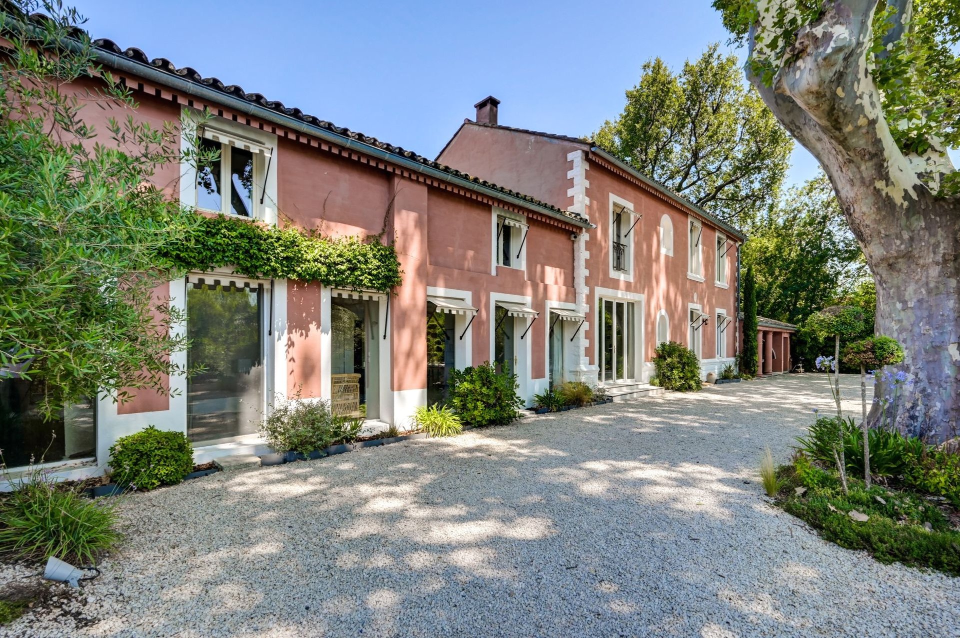 Maison à vendre, 325m², Eygalières