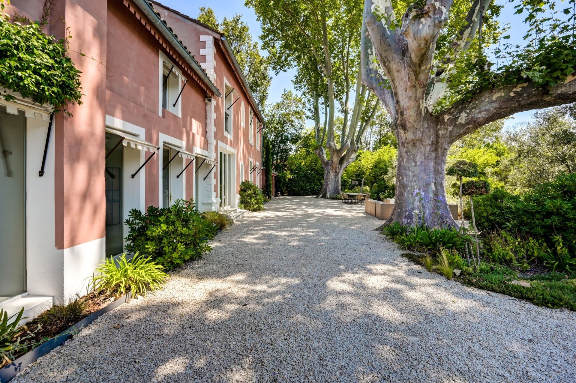 Maison à vendre, 325m², Eygalières