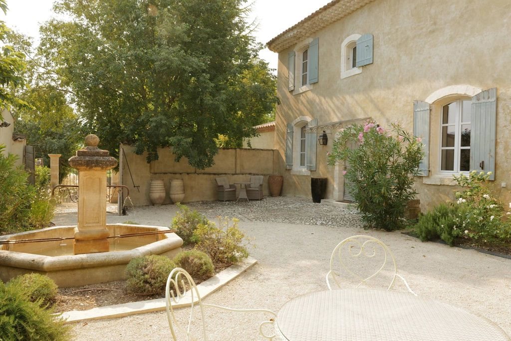 Maison à vendre, 160m², Saint-Saturnin-lès-Apt