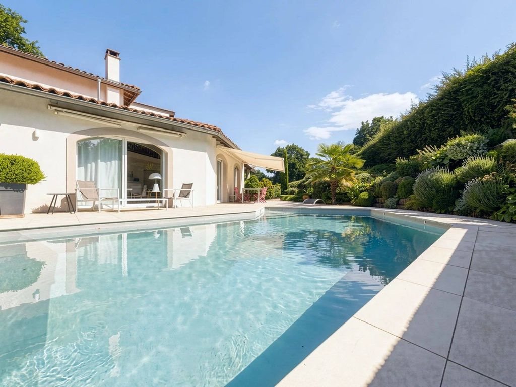 Maison à vendre, 210m², Charbonnières-les-Bains
