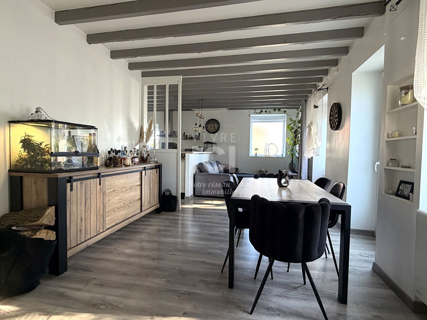 Maison à vendre, 117m², Saint-Léger-les-Vignes