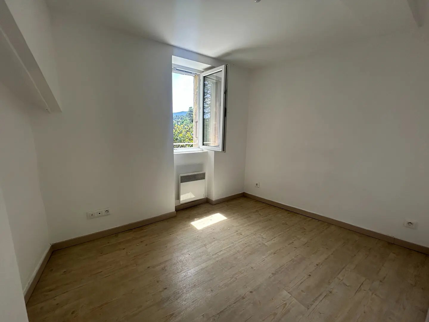 Maison à vendre, 22m², Méounes-lès-Montrieux